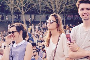 Festivaliers Rock en Seine 2017 nice glasses