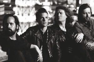 Brandon Flowers, David Brent « Dave » Keuning, Mark Stoermer et Ronald "Ronnie" Vannucci Jr The killers band