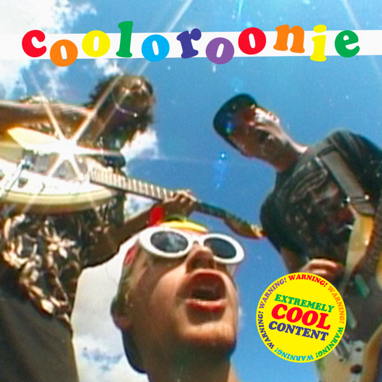 DYE CRAP : les dignes descendants de Jackass balancent leur rock solaire avec « Cooloroonie » DYE-CRAP