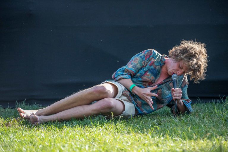 La Villette Sonique 2021 : danses printanières et musique distanciée – Jour 2 : Maxwell Farrington et le SuperHomard + Le Villejuif Underground Le Villejuif Underground live at La Villette Sonique 2021