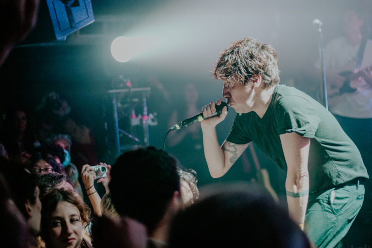 We hate you please die : amour, punk et tourbillon exalté en live (Le Petit Bain Paris) We Hate You Please Die @ Le petit bain 2021