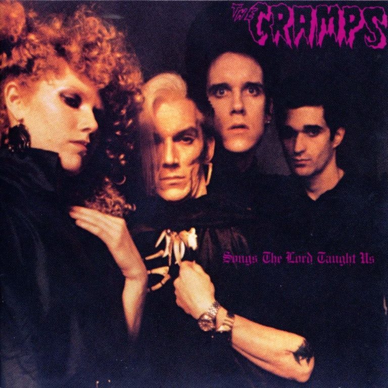 The Cramps : à la (re)découverte du punk horrifique habité de « Songs the Lord Taught Us » cramps songs the lord taught us