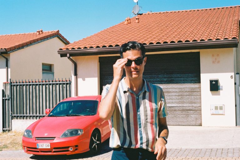 Clément Froissart : découvrez les jolies sessions de « Nuit Agitée » et « Rendez-vous » Clément Froissart