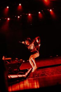 Billie Eilish @Rock en Seine - crédit : Louis Comar