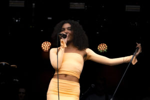 Olivia Dean - @Pénélope Bonneau Rouis