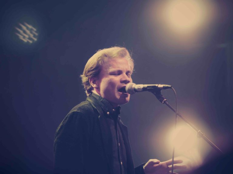 Geordie Greep (ex-black midi) : son génial nouveau chemin en solo