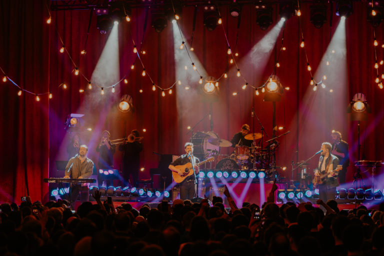 Mumford and Sons - Elysee Montmartre Paris 2025 - Crédit photo : Louis Comar