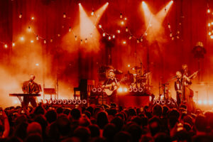 Mumford and Sons - Elysee Montmartre Paris 2025 - Crédit photo : Louis Comar