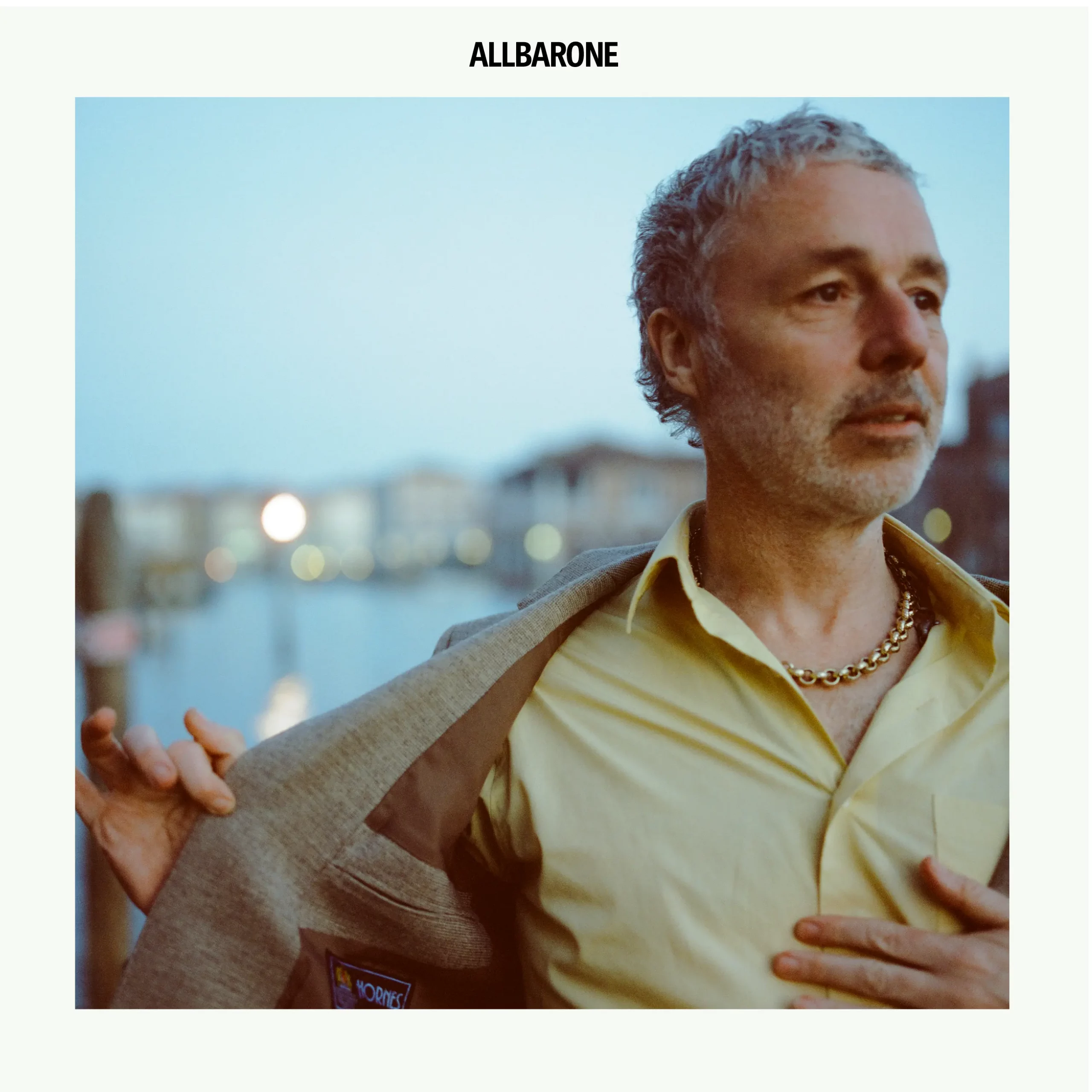 Allbarone de Baxter Dury, disponible le 12 septembre chez Heavenly Recordings et Pias