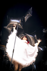 Sylvie Kreusch-Kneecap-Rock-En-Seine