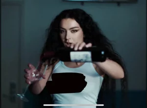 Charli XCX rock