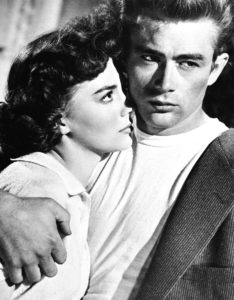 Natalie Wood et James Dean dans "Rebel Without A Cause"